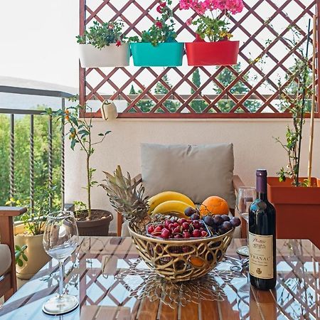 Cicciobello Lux Apartment Baosici With Stunning Sea View Exterior foto