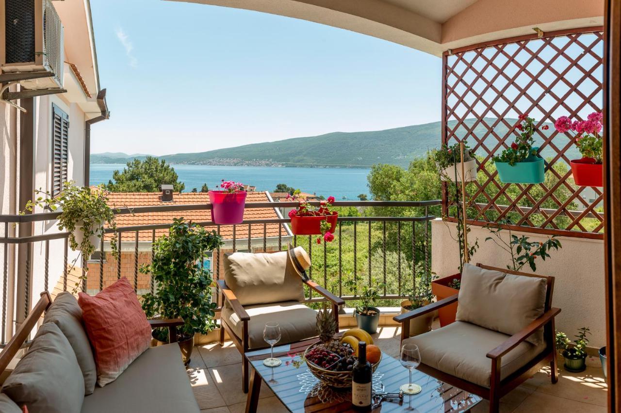 Cicciobello Lux Apartment Baosici With Stunning Sea View Exterior foto